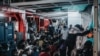 Fotografija migranata koje je spasio Oušen viking 6. jula 2021.