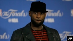 LeBron James lors d'une conférence de presse, USA, le 12 juin 2017