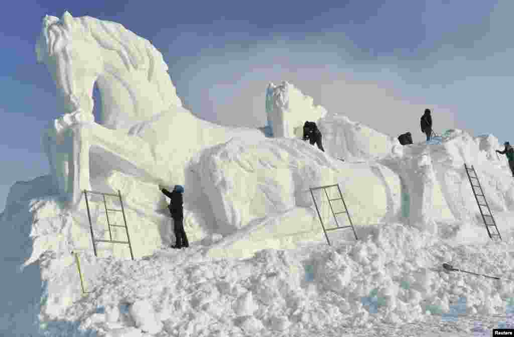中國新疆雪雕