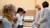 European Countries Evenly Split on COVID Jabs for Teenagers