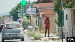 Wata yar Najeriya dake karuwanci a kasar Italiya. 