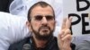 ¡Ringo! Ex Beatle actúa en el Radio City Music Hall