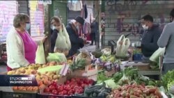 Dok se COVID-19 širi, ljudi postaju umorni od pandemije