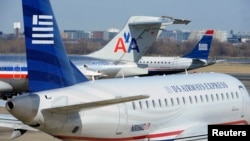 Tráfico aéreo en el aeropuerto Ronald Reagan de la capital estadounidense. El Departamento de Justicia investiga a a varias aerolíneas estadounidenses.