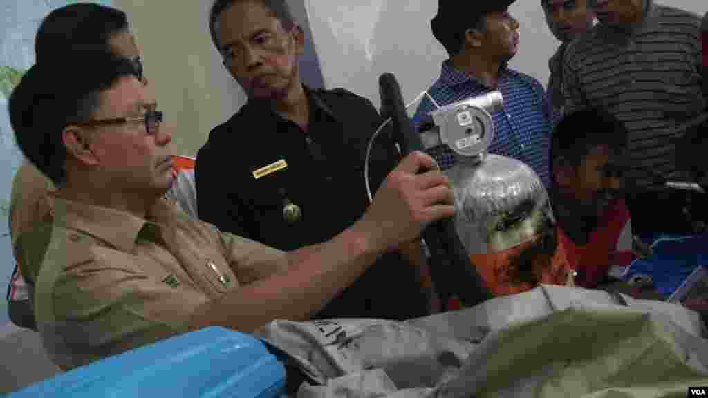 Oxygen tank found to have been part of the AirAsia plane that crashed