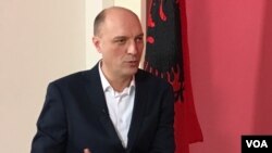 Visar Ymeri