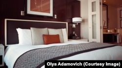 A bed in a bedroom