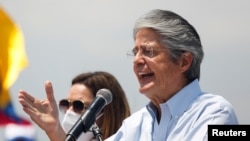 El presidente de Ecuador, Guillermo Lasso, durante un acto de campaña en Guayaquil en abril de 2021.