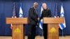 Gurukota rekudzivirirwa kweAmerica, VaLloyd Austin (L) negurukota rekudzivirirwa kweIsrael, VaYoav Gallant mushure memusangano nevatori venhau muTel Aviv nhasi.