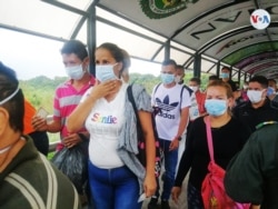Las autoridades colombianas realizaron actividades de prevención en la frontera colombo-venezolana contra el COVID-19. Foto: Heider Logatto/VOA.