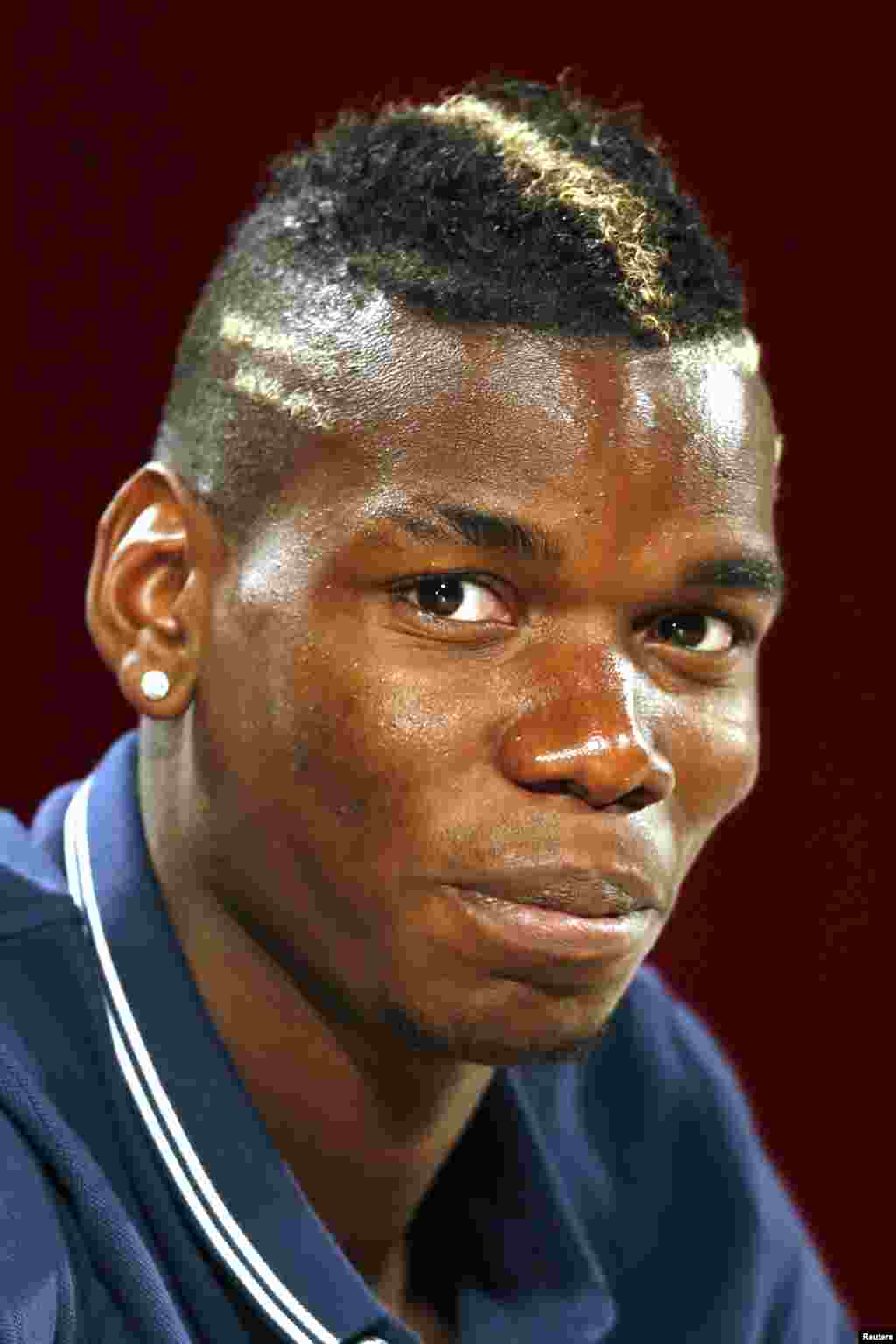 Pemain nasional Perancis, Paul Pogba. (Reuters/Charles Platiau)