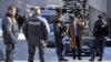 La police déployée après une "petite explosion" survenue au Morosani Posthotel, à Davos, Suisse, , le 27 janvier 2011 .