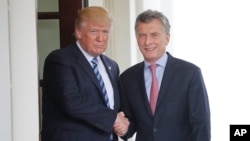 El presidente de EE.UU., Donald Trump, llamó por teléfono a su homólogo y amigo de mucho tiempo Mauricio Macri, para hablar sobre la situación de Venezuela y el estado de la región.
