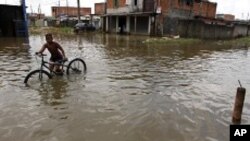 Chuvas torrenciais isolam partes da Huíla