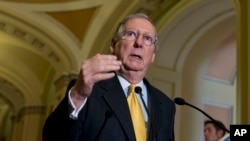 Mitch McConnell sería el nuevo líder del Senado, reemplazando a Harry Reid.