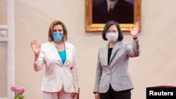 美国国会众议院议长佩洛西2022年8月3日在台北会见台湾总统蔡英文（台湾总统府照片）