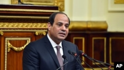 Le président égyptien Abdel-Fattah el-Sissi au Caire, le 13 Fév 2016. 