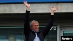 FILE PHOTO: Britain Football Soccer - Chelsea v Sunderland
