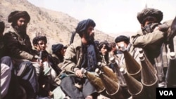 Para anggota kelompok militan Taliban-Afghanistan.