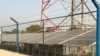 Des éoliennes et des centrales solaires dans le Sahara feraient davantage pleuvoir 