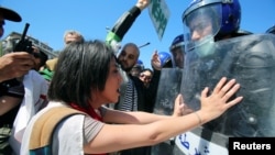 Manifestations à Alger en Algérie le 1er mai 2019.