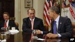 U.S. President Barack Obama hosts bipartisan meeting with Congressional leaders, Roosevelt Room of White House, November 16, 2012.