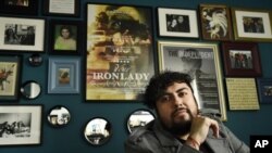 El 'dreamer' mexicano Jorge Xolalpa hizo una película con tan sólo 1.500 dólares de su bolsillo y ahora está nominado a un Globo de Oro.