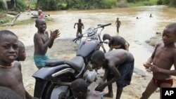 Cabinda 2010: Desentendimentos Entre Nzita e Boma Provocam Crise na FLEC