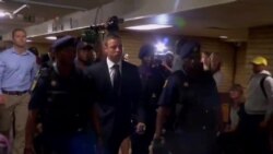 Pistorious: 5 años en prisión.