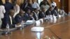 Le président de la BAD, Akinwumi Adesina, en séance de travail avec les officiels congolais à Brazzaville, le 13 mai 2019. (VOA/Arsène Séverin)