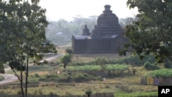 ရခိုင်ပြည်နယ် မြောက်ဦးမြို့ရှိ ရှေးဟောင်းစေတီပုထိုးများ (နိုဝင်ဘာ၊ ၀၈၊ ၂၀၁၂)