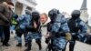 La police russe a procédé à plus de 4.800 interpellations