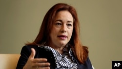 លោកស្រី Maria Fernanda Espinosa រដ្ឋមន្ត្រី​ការបរទេស​អេក្វាទ័រ​ផ្តល់​បទ​សម្ភាសន៍​មួយ​នៅ​ទីស្នាក់ងារ​អង្គការ​ប្រជាជាតិ កាលពី​ថ្ងៃទី៤ ខែមិថុនា ឆ្នាំ២០១៨។