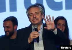 Alberto Fernández busca reemplazar a Mauricio Macri como presidente de Argentina en las elecciones del 27 de octubre de 2019.