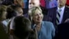 Trump parece sugerir tomar las armas contra Hillary Clinton