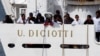 Rome espère une solution rapide pour les 177 migrants en Sicile