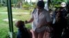 “Aquí nadie sale”: ancianos en Venezuela sortean el coronavirus en asilos sin visitas