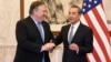 2018年10月8日中国外交部长王毅（右）在北京钓鱼台国宾馆会晤美国国务卿蓬佩奥