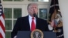 Donald Trump mécontent de la contestation de sa déclaration d'urgence