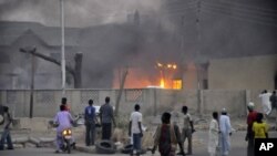 Attentat contre le QG de la police à Kano, dans le nord du Nigéria (20 jan. 2012)