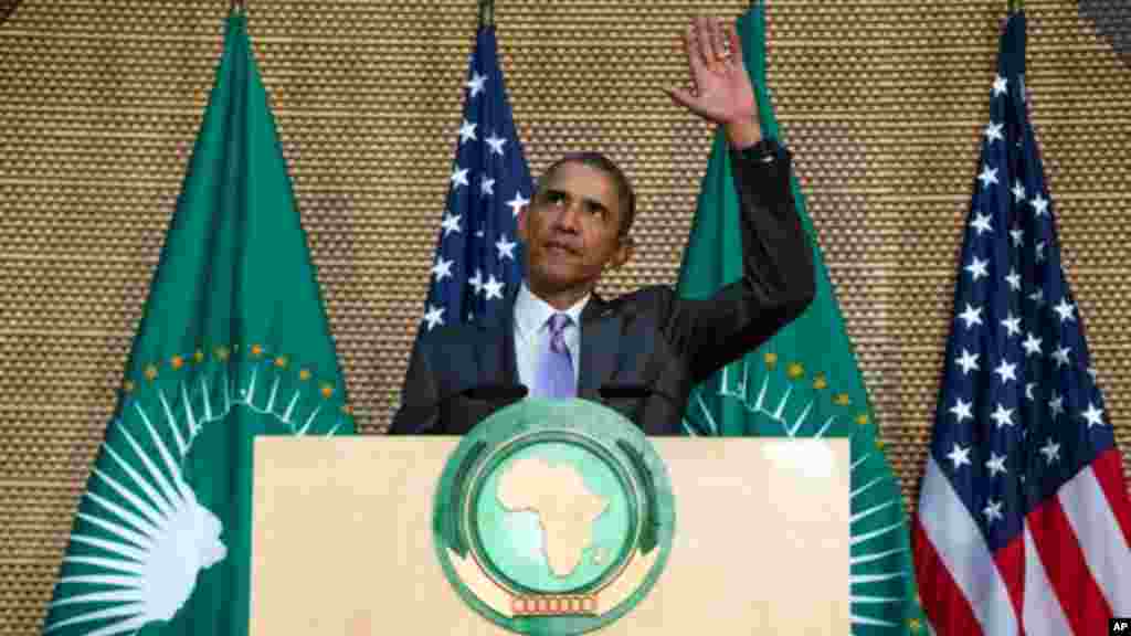 Le président américain Barack Obama prononcer un discours à l'Union africaine, lors de sa deuxième officielle en Afrique, qui l'a conduit au Kenya, en Ethiope et en Ouganda, 28 Juillet 2015