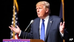 Según algunas encuestas, Donald Trump es el favorito para las primarias republicanas.
