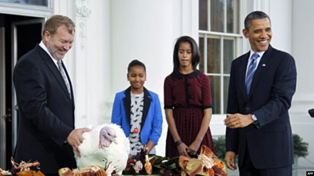 Başkan Obama'dan İki Hindiye "Af"