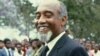 Marcelino dos Santos est le mardi 11 février à Maputo. (FRELIMO / Facebook)