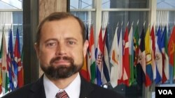 Thomas Perriello