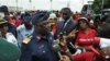 Nigeria : l'ex-chef d'état-major des armées Alex Badeh placé en détention provisoire
