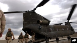 Des soldats américains embarquant dans la province afghane de Helmand