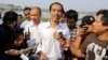 Presiden Indonesia terpilih Joko Widodo berbicara kepada media di Jakarta, Selasa (22/7).