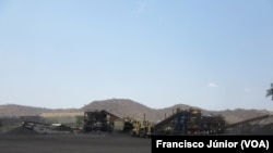 Extracção de carvão em Moatize, Tete, Moçambique
