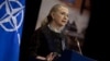 Hillary Clinton Diopname Karena Penggumpalan Darah